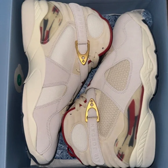 Jordan 8 Retro - Picture 1 of 5
